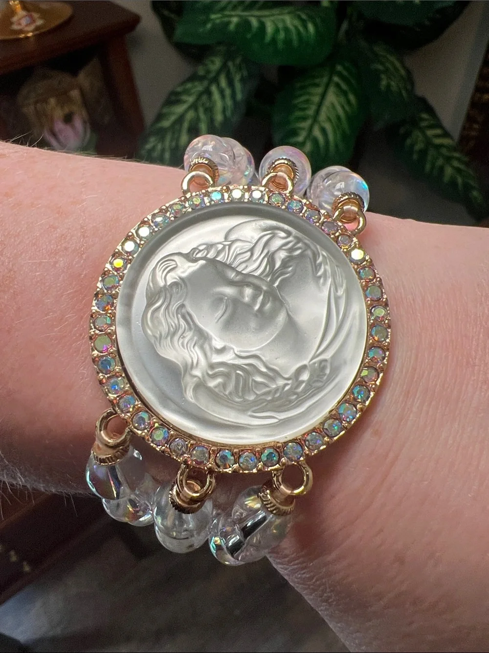 Kirk’s Folly Dream Angel Stretchy Iridescent AB Rhinestone Glass Beaded Bracelet